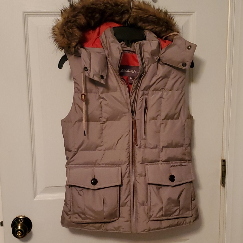 Eddie Baeur hooded vest, size Small